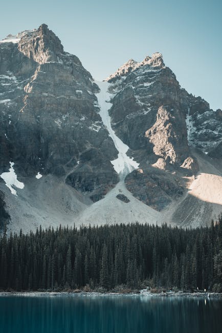 Mountain Landscapes - Stunning view of the Canadian Rockies with snow- #1450572